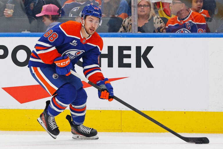 Andrew-Mangiapane-Oilers-scaled.jpg